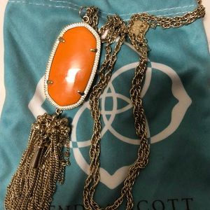 Kendra Scott orange necklace!! 🍊